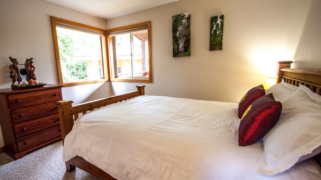 Photo of Bedroom in Tofino