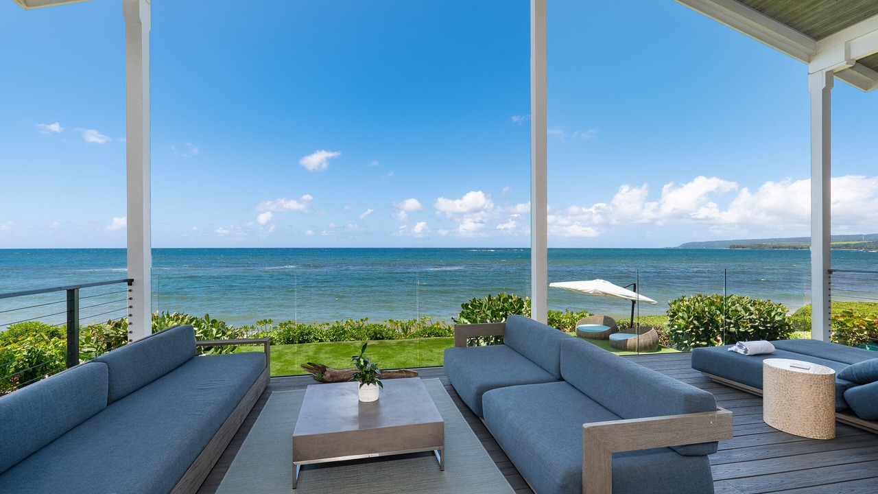 Photo of Bedroom in Waialua