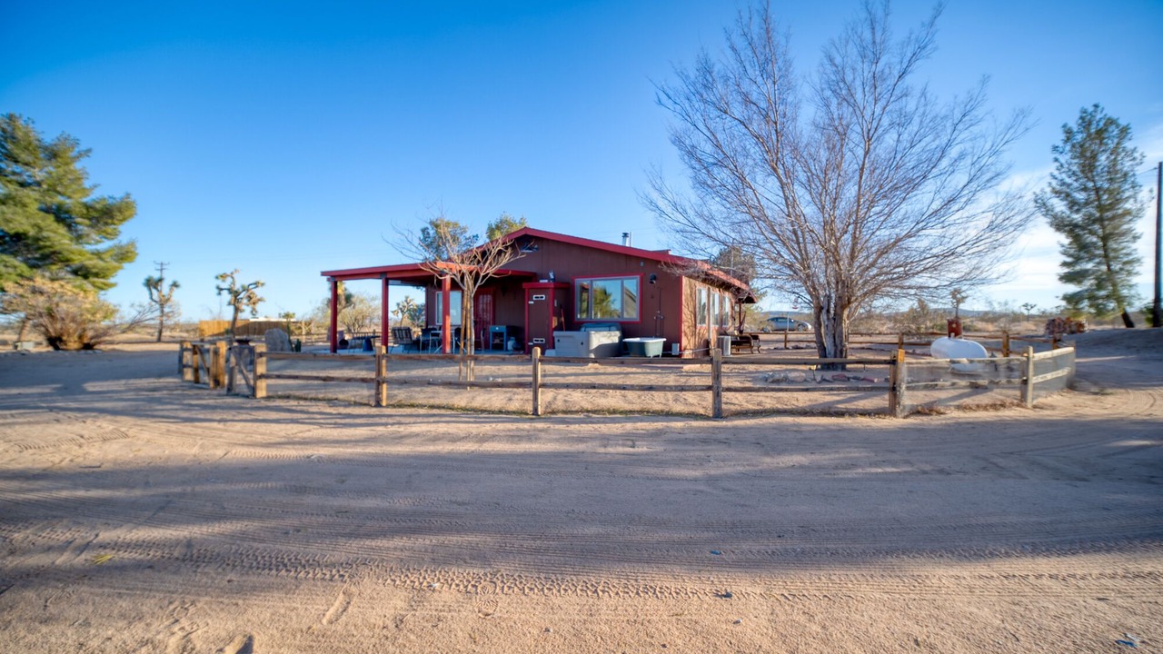 Photo of Outdoor in Landers