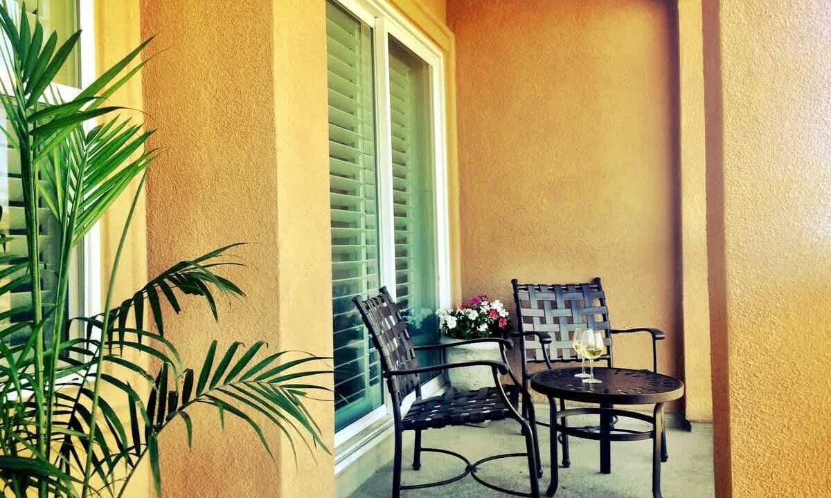 Photo of Patio Balcony in La Quinta