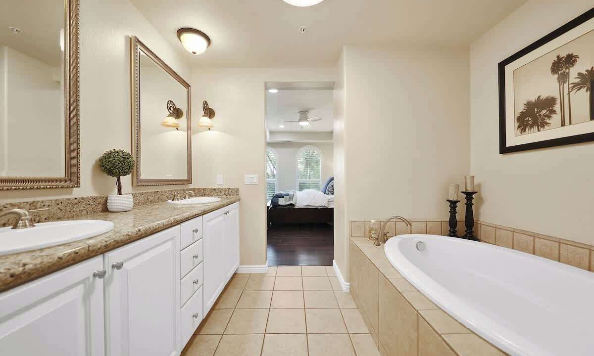 Photo of Bathroom in La Quinta