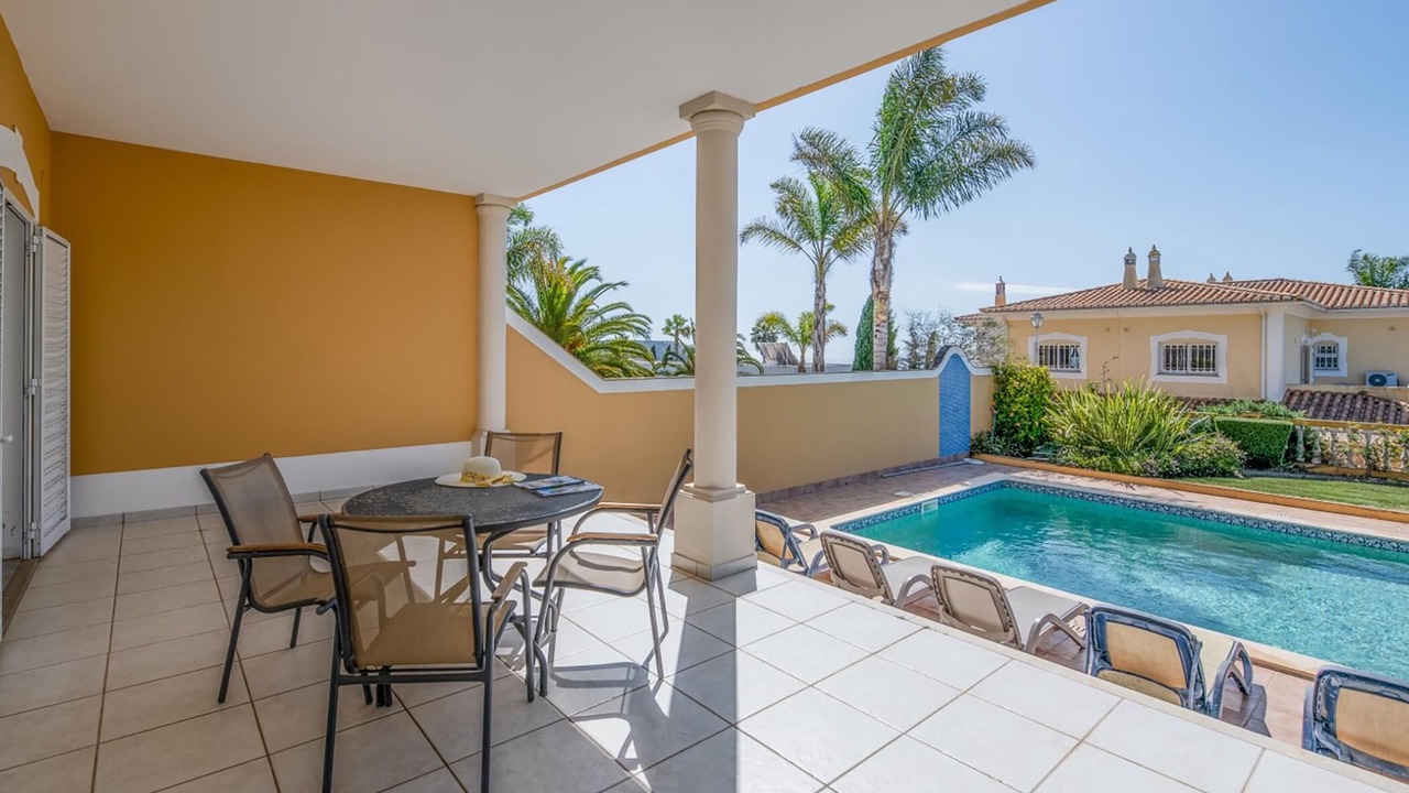 Photo of Outdoor in Luz