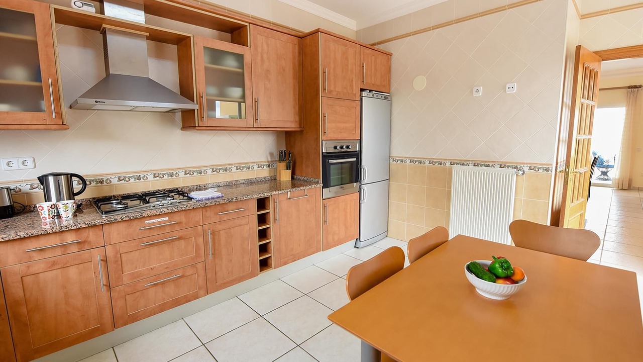 Photo of Kitchen in Luz