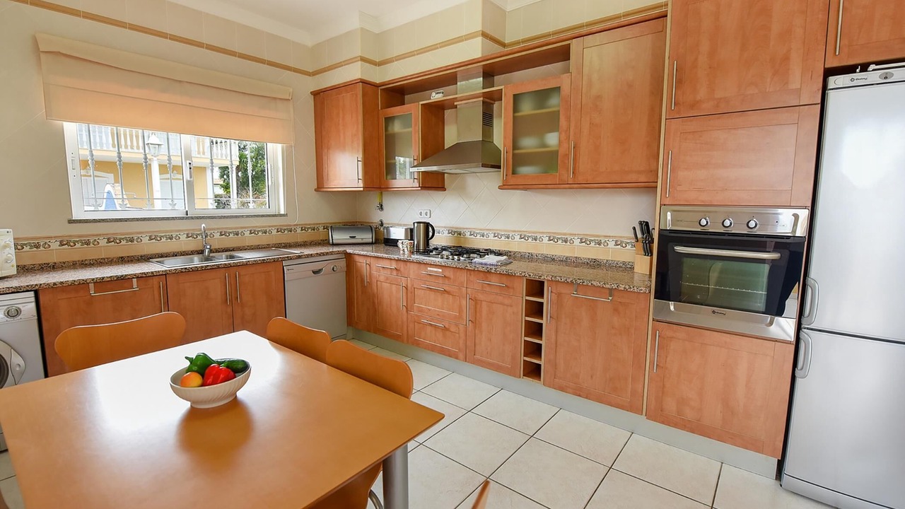 Photo of Kitchen in Luz