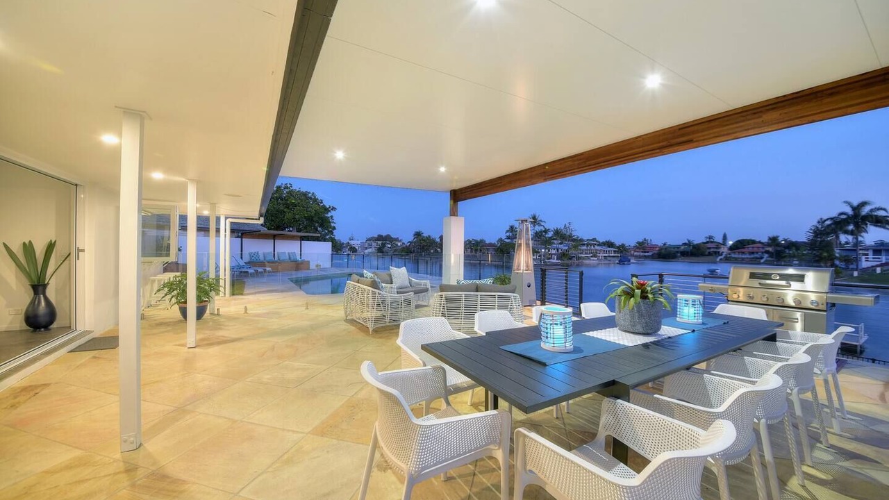 Photo of Outdoor in Mermaid Waters