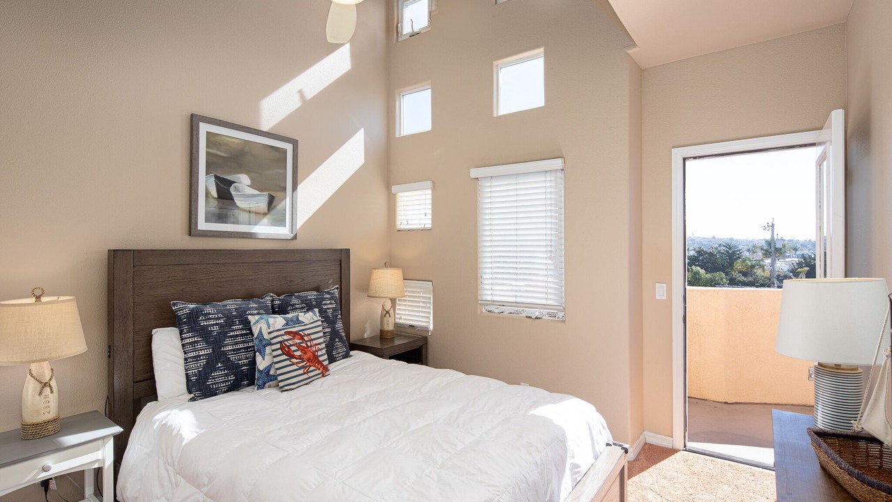 Photo of Bedroom in Downtown
