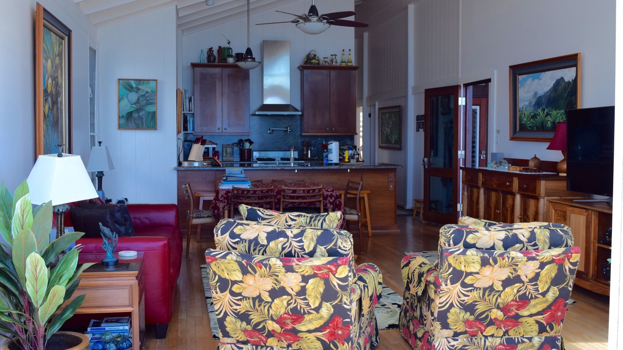 Photo of Livingroom in Mokuleia