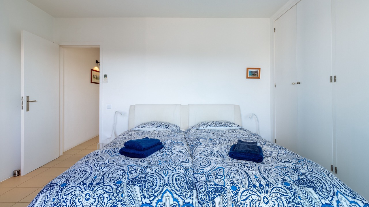 Photo of Bedroom in Porches
