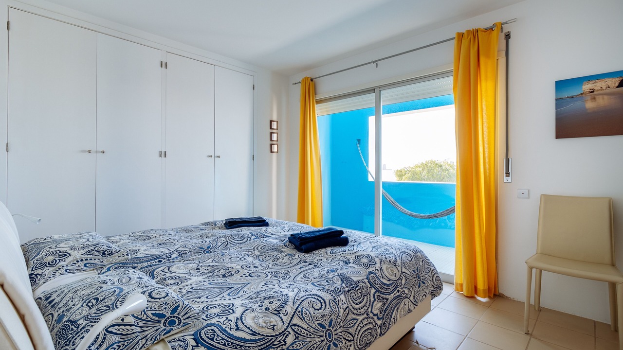 Photo of Bedroom in Porches