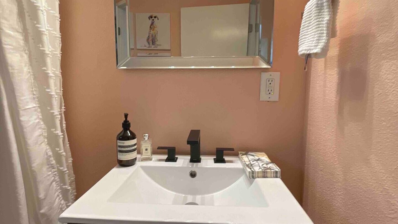 Photo of Bathroom in Sunrise Vista Chino