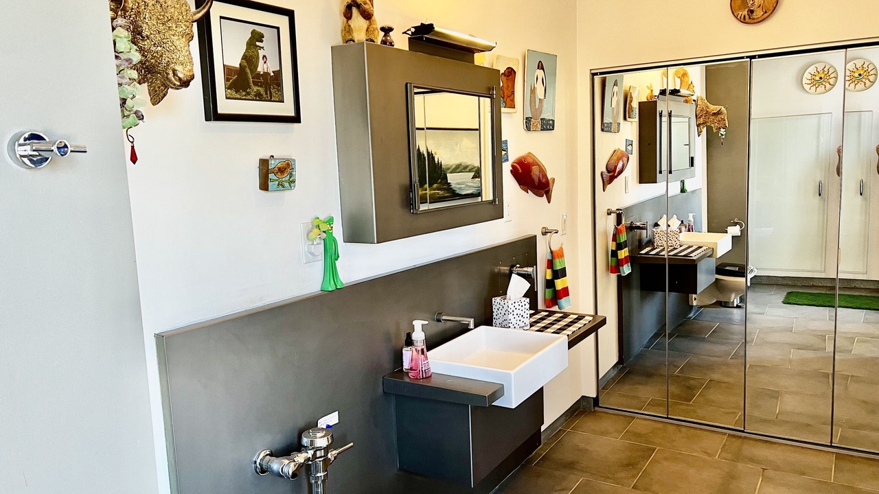 Photo of Bathroom in Landers
