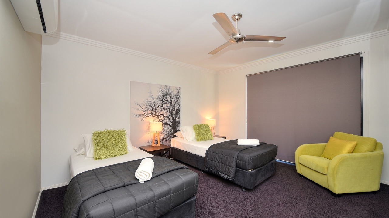 Photo of Bedroom in Broadbeach Waters