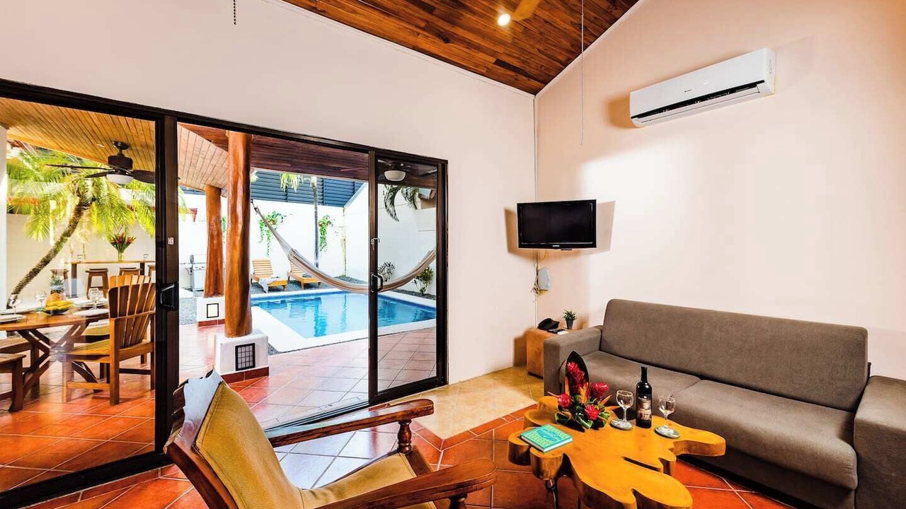 Photo of Livingroom in Playa Langosta