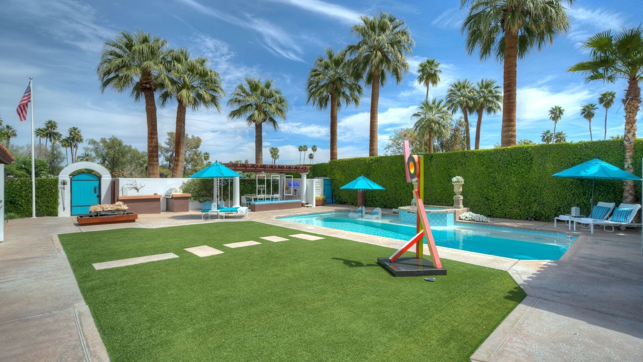 Photo of Outdoor in Tahquitz River Estates