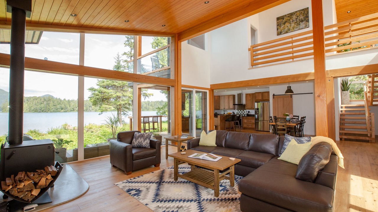 Photo of Livingroom in Tofino