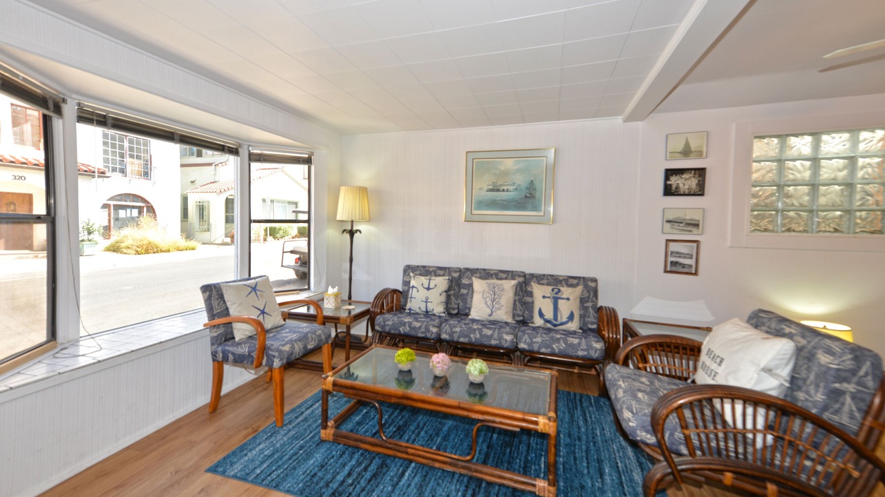 Photo of Bedroom in Avalon