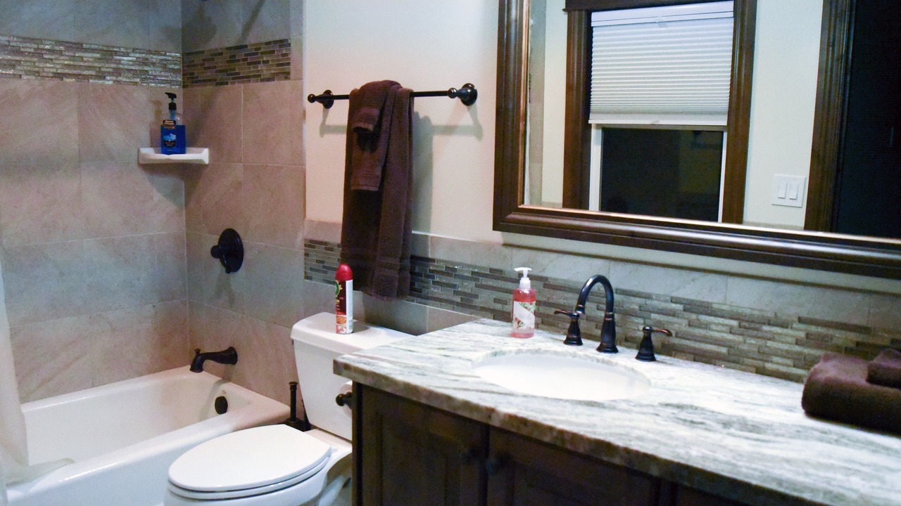 Photo of Bathroom in Waialua