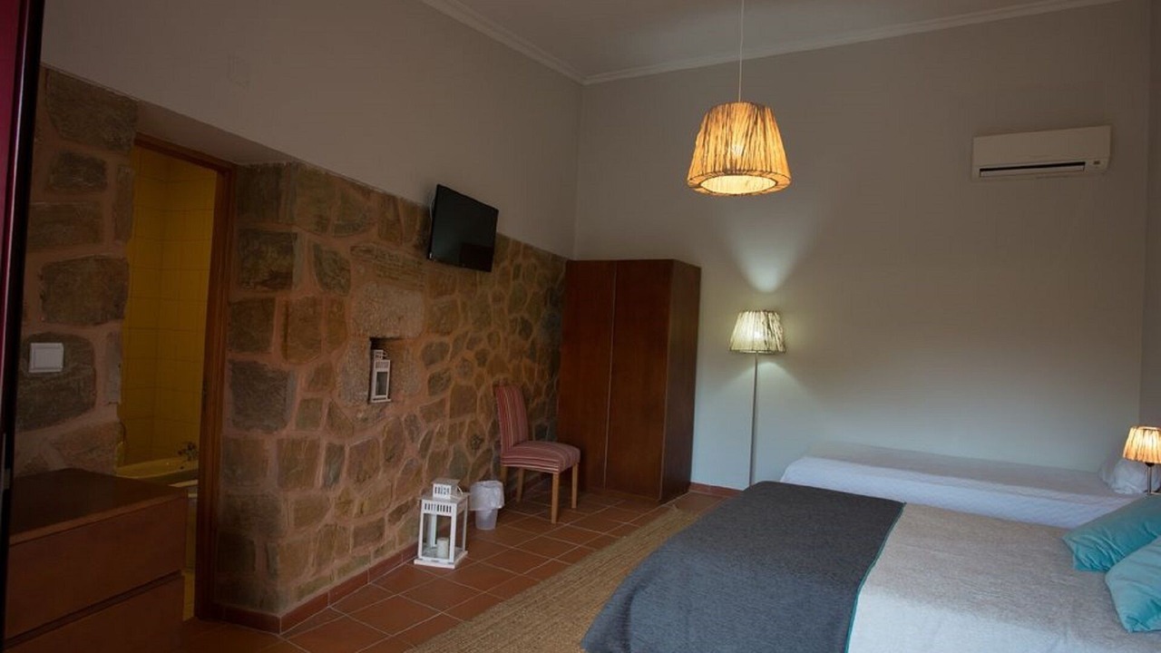Photo of Bedroom in Seia