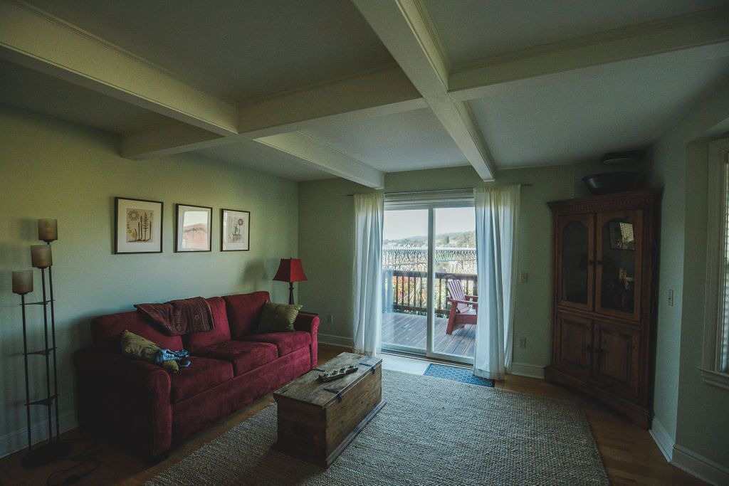 Photo of Livingroom in Albion