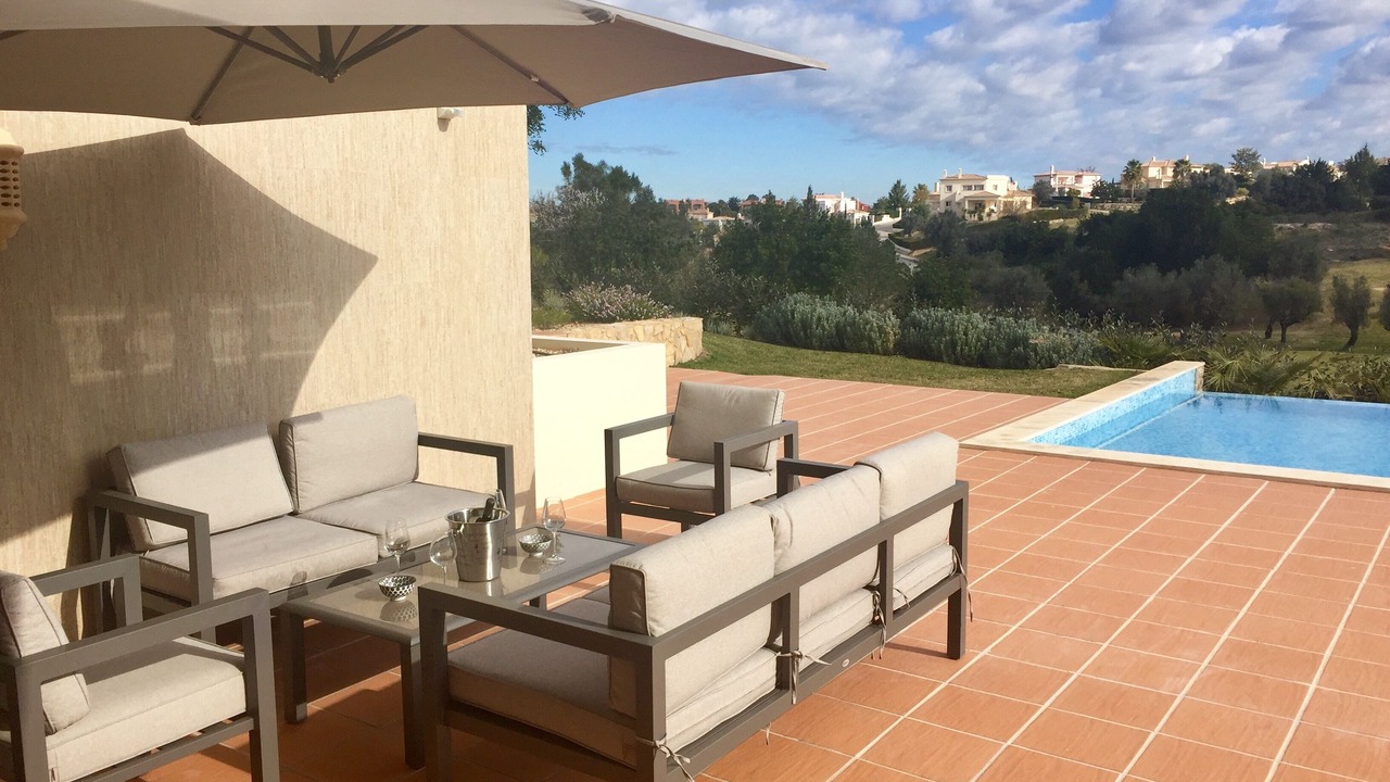 Photo of Patio Balcony in Estombar
