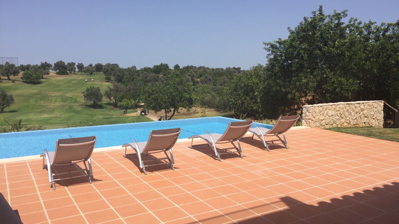 Photo of Outdoor in Estombar
