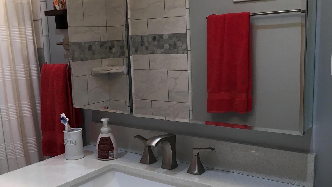 Photo of Bathroom in Happy Hill