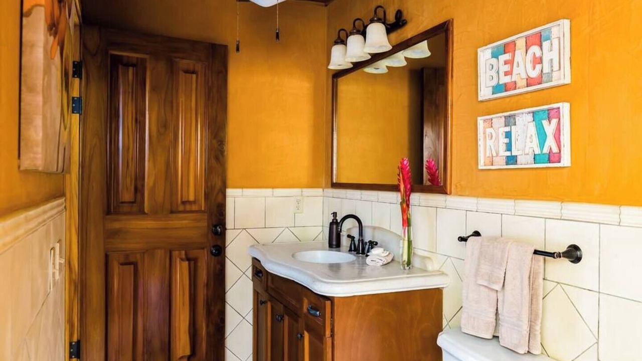 Photo of Bathroom in Playa Langosta