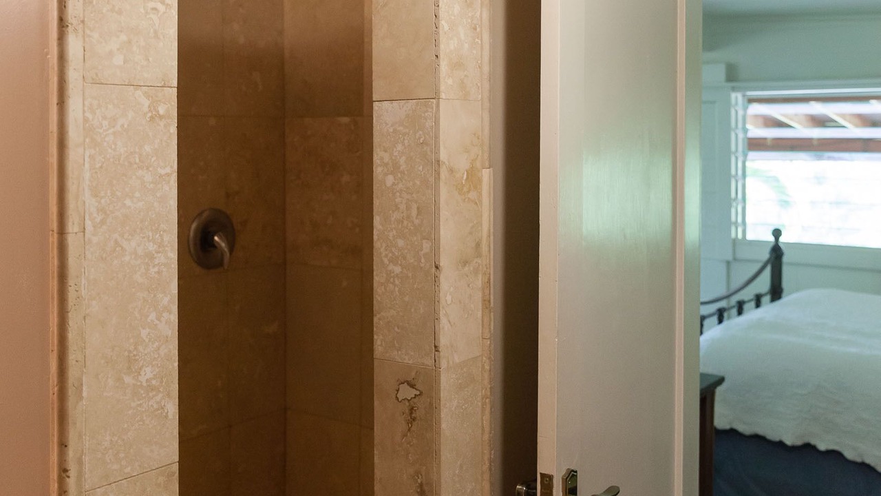 Photo of Bathroom in Waialua