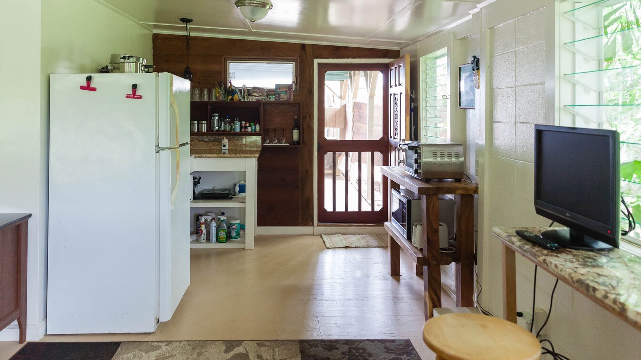 Photo of Kitchen in Waialua
