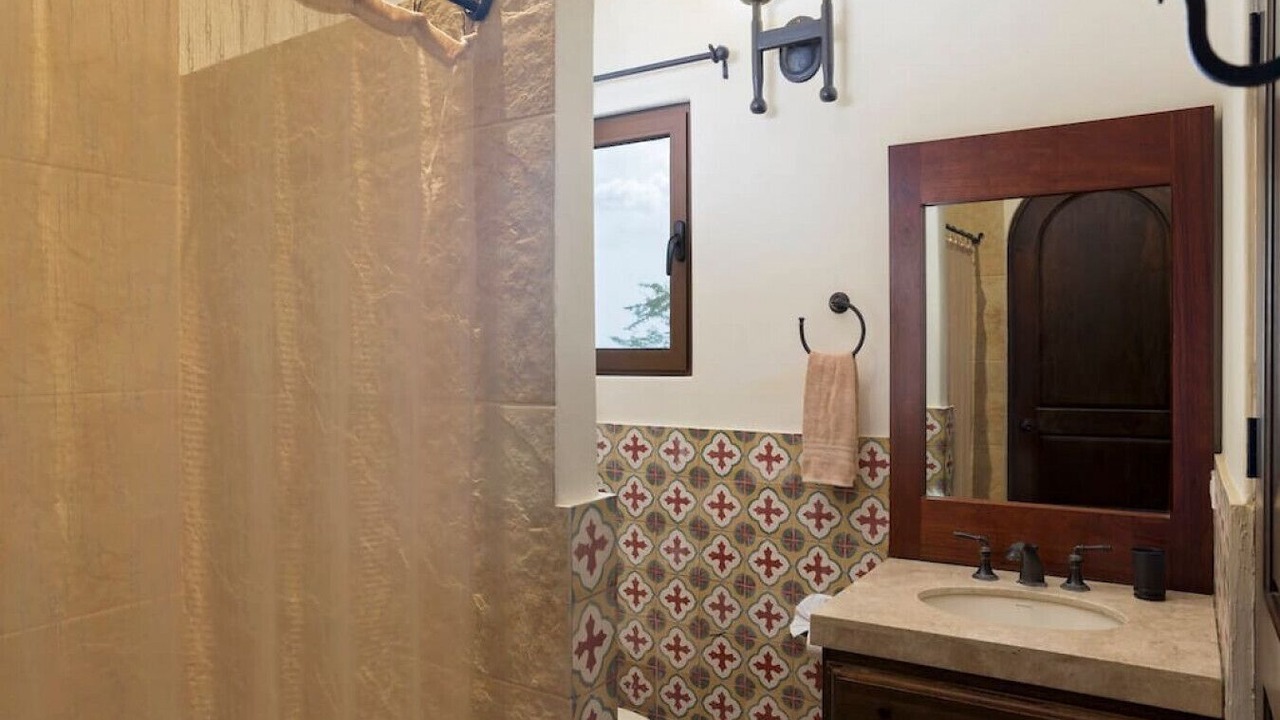 Photo of Bathroom in Playa Colorado