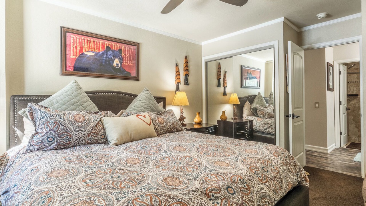 Photo of Bedroom in Mammoth Lakes