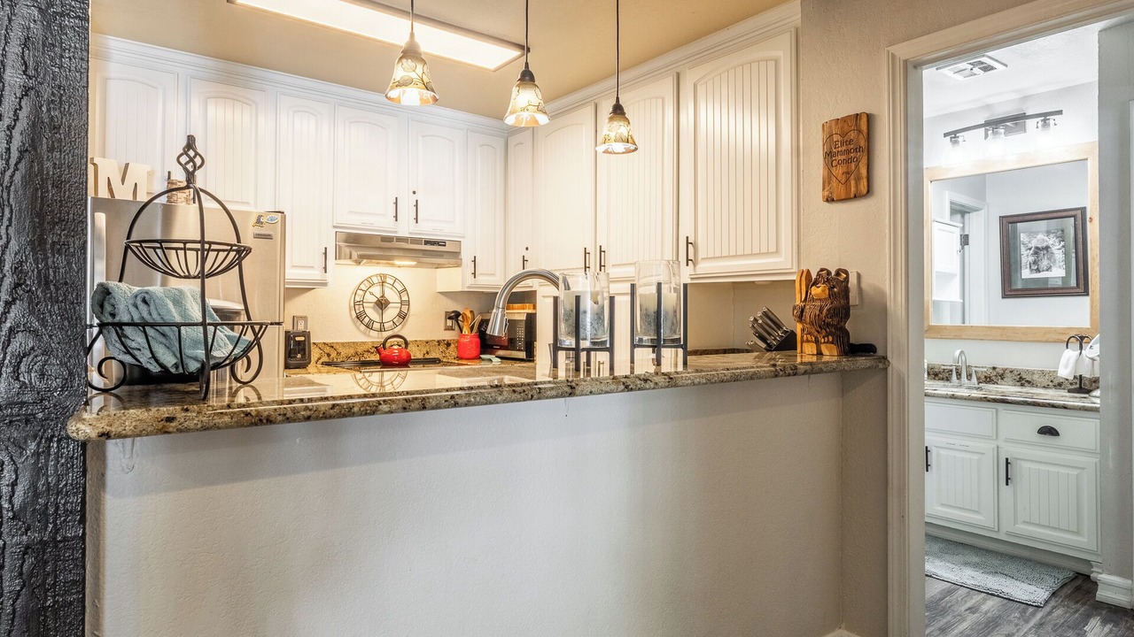 Photo of Kitchen in Mammoth Lakes