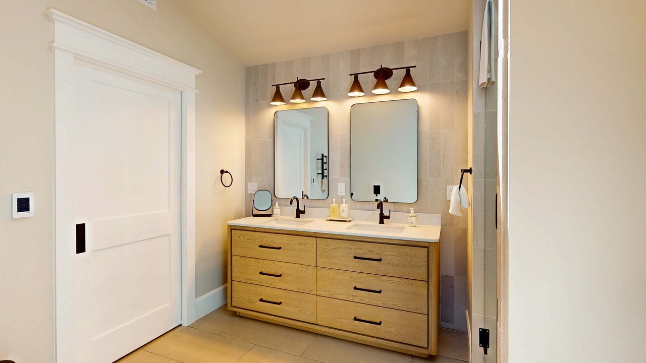 Photo of Bathroom in Sea Ranch