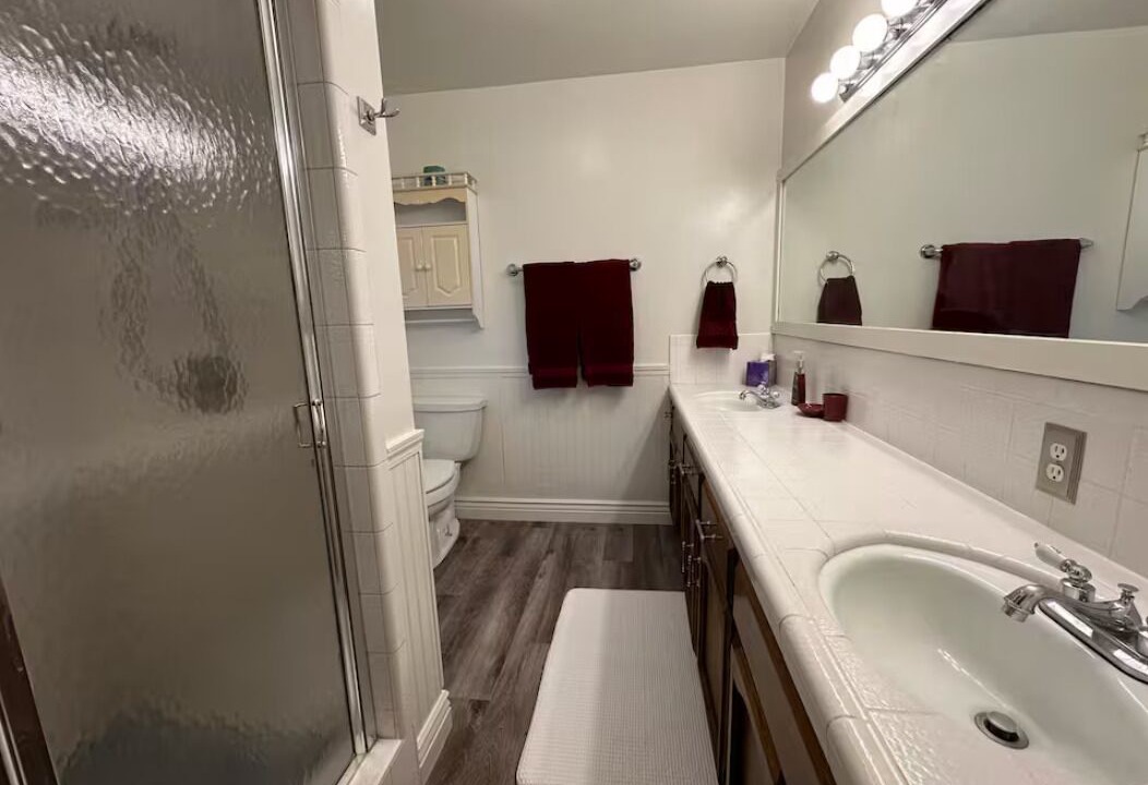Photo of Bathroom in Kingsburg