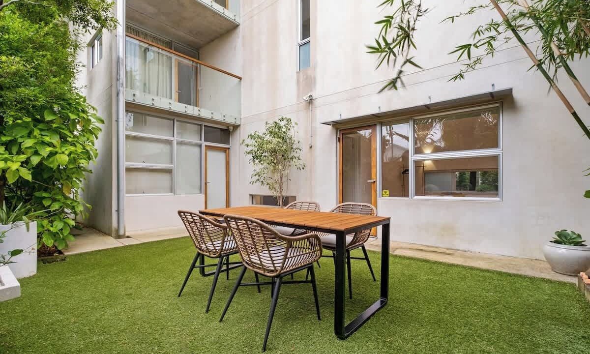 Photo of Outdoor in New Farm