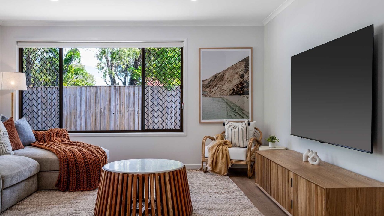 Photo of Livingroom in Golden Beach