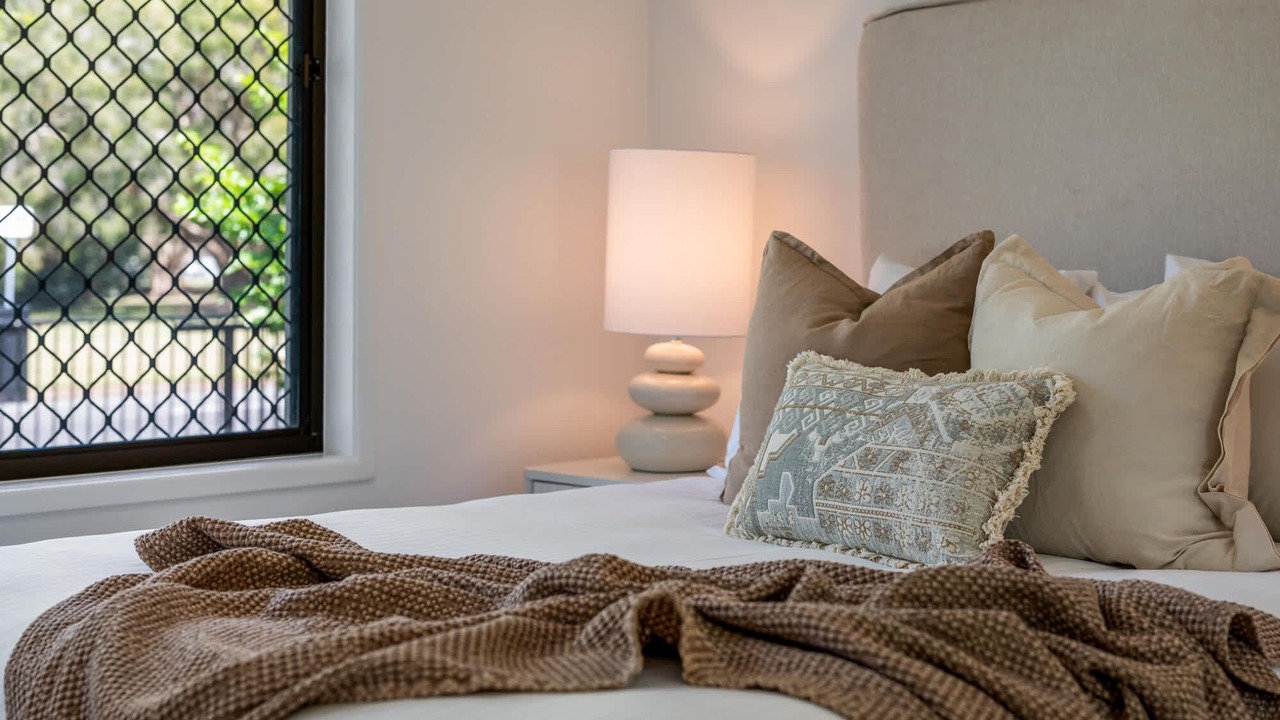 Photo of Bedroom in Golden Beach