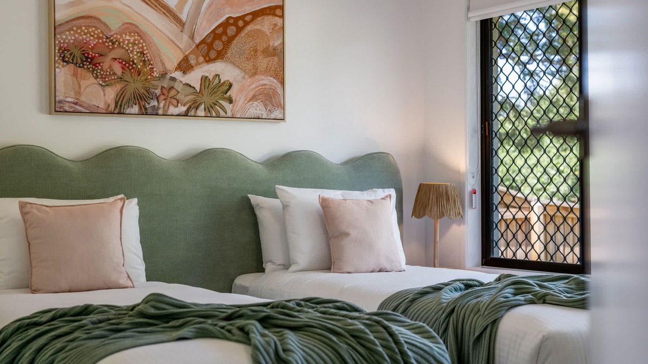 Photo of Bedroom in Golden Beach