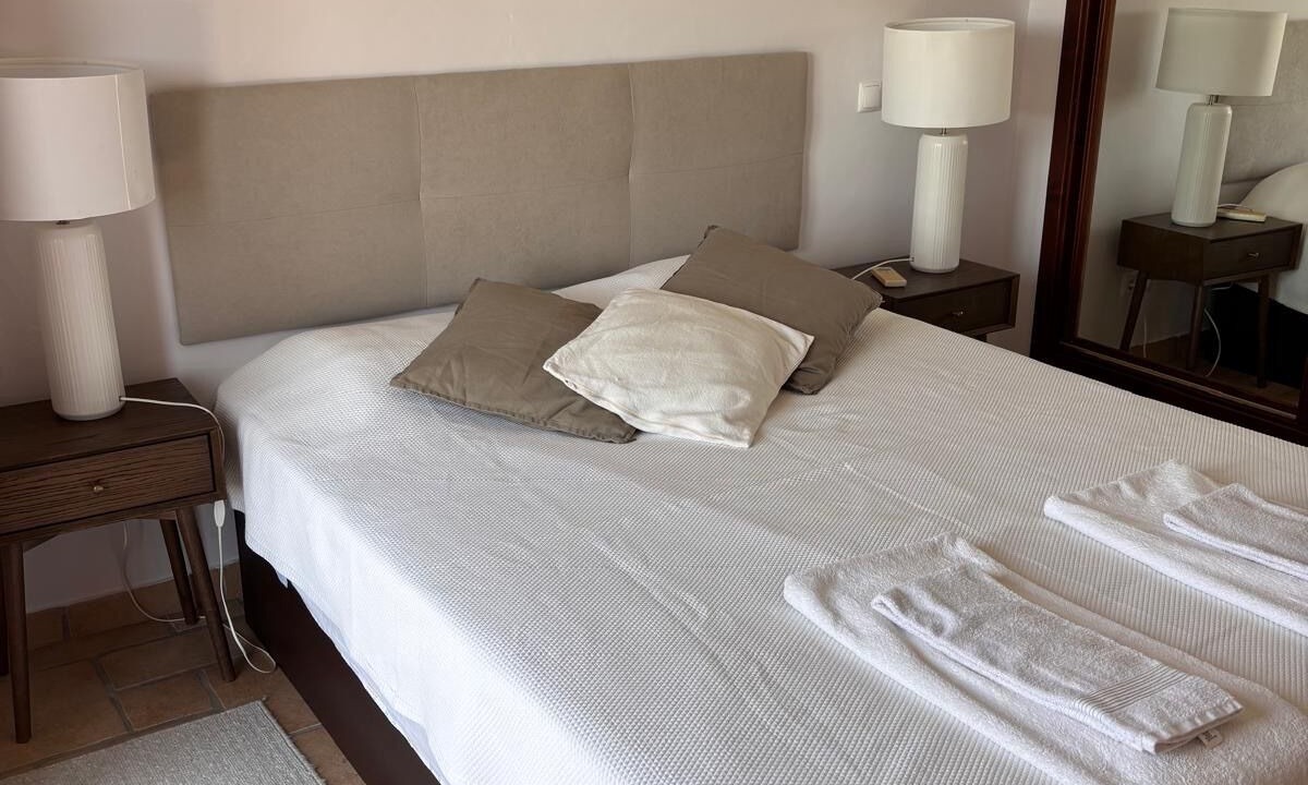 Photo of Bedroom in Redondo