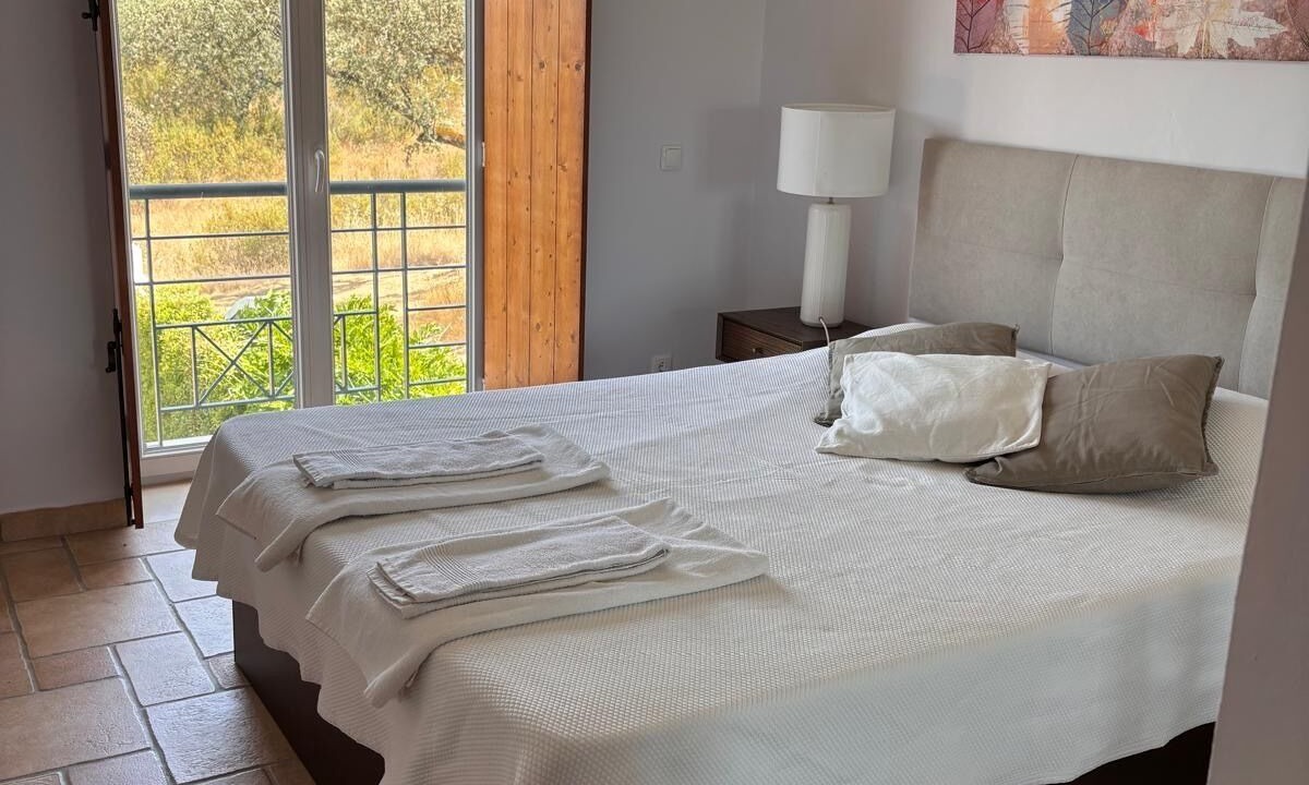 Photo of Bedroom in Redondo