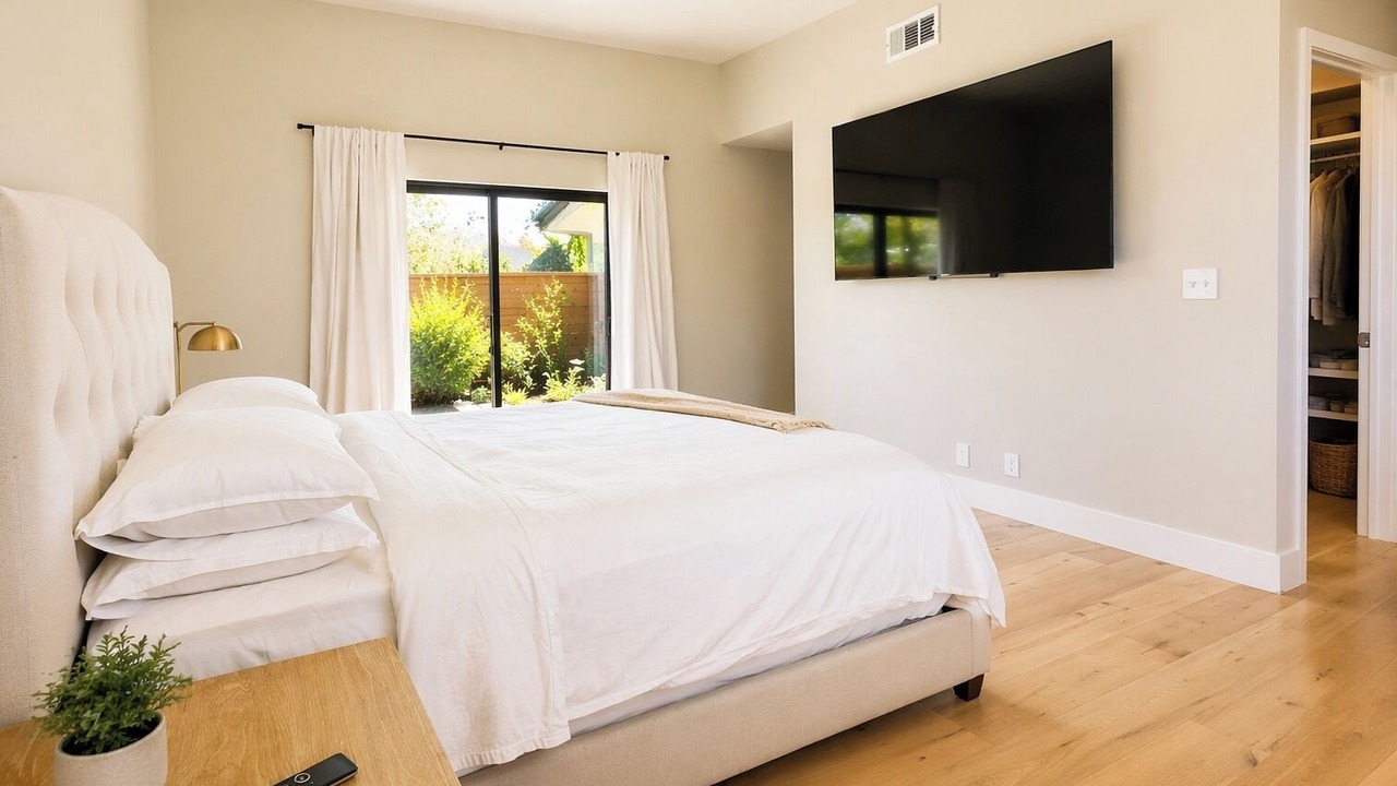 Photo of Bedroom in Santa Barbara
