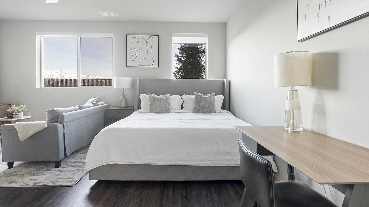 Photo of Bedroom in Reno/Tahoe Airport