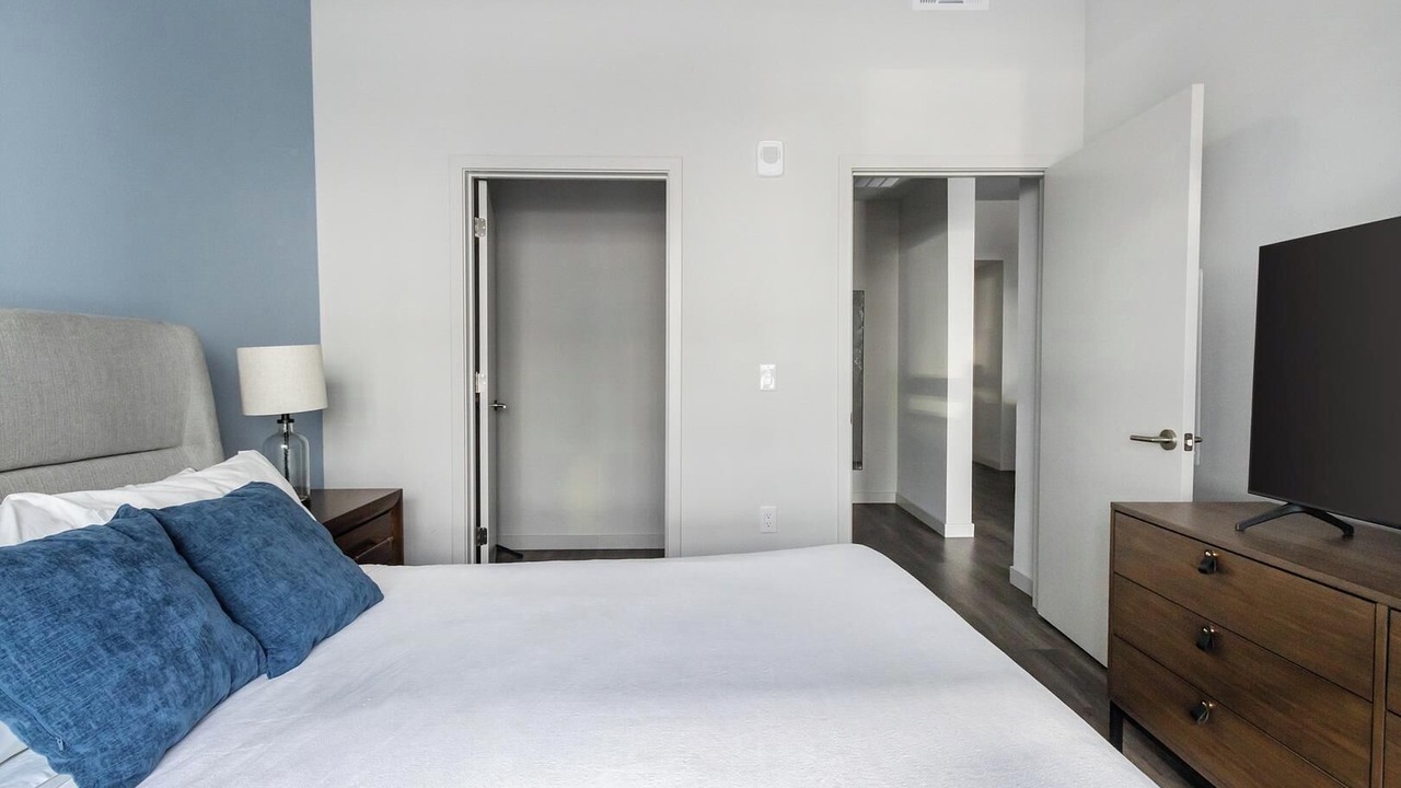 Photo of Bedroom in Reno/Tahoe Airport