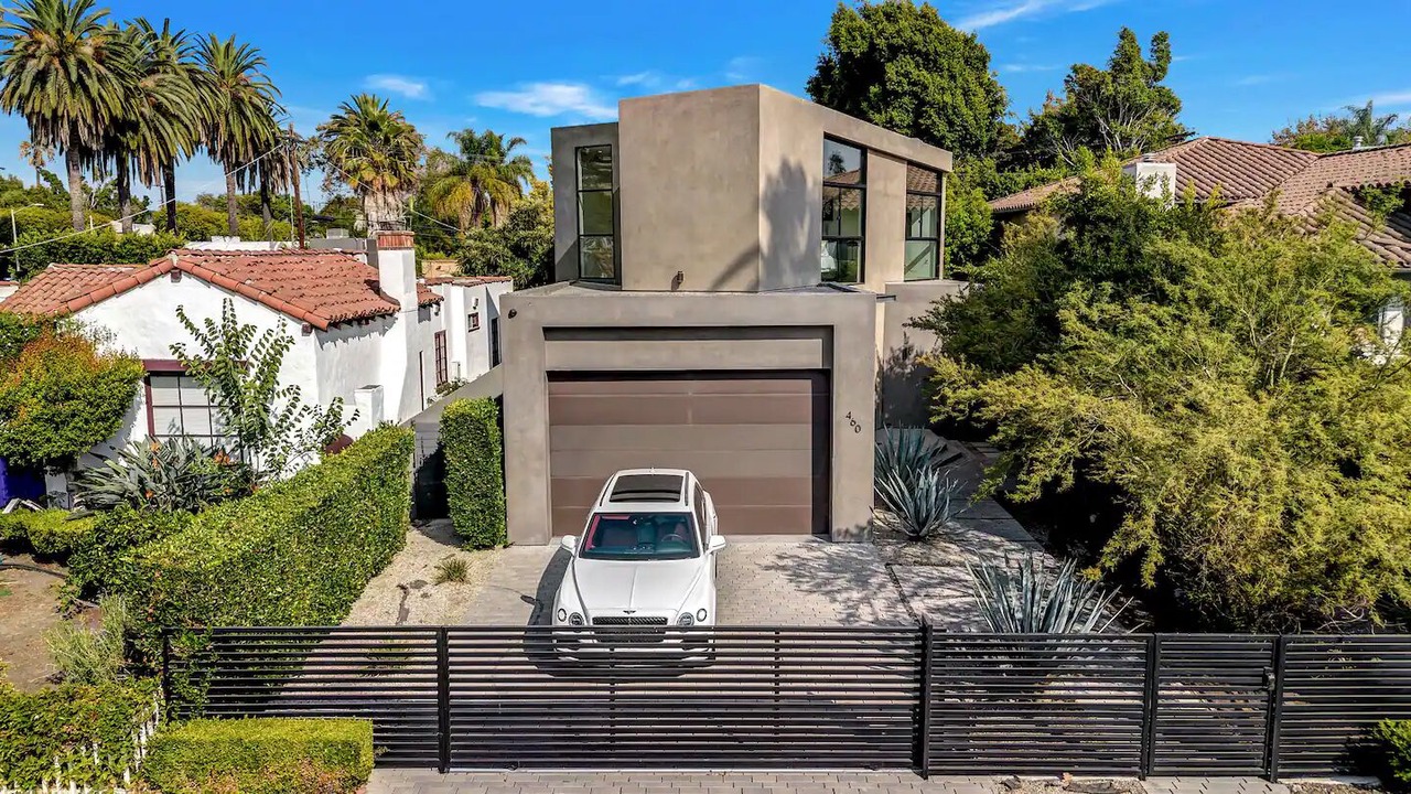 Photo of Outdoor in Beverly Grove
