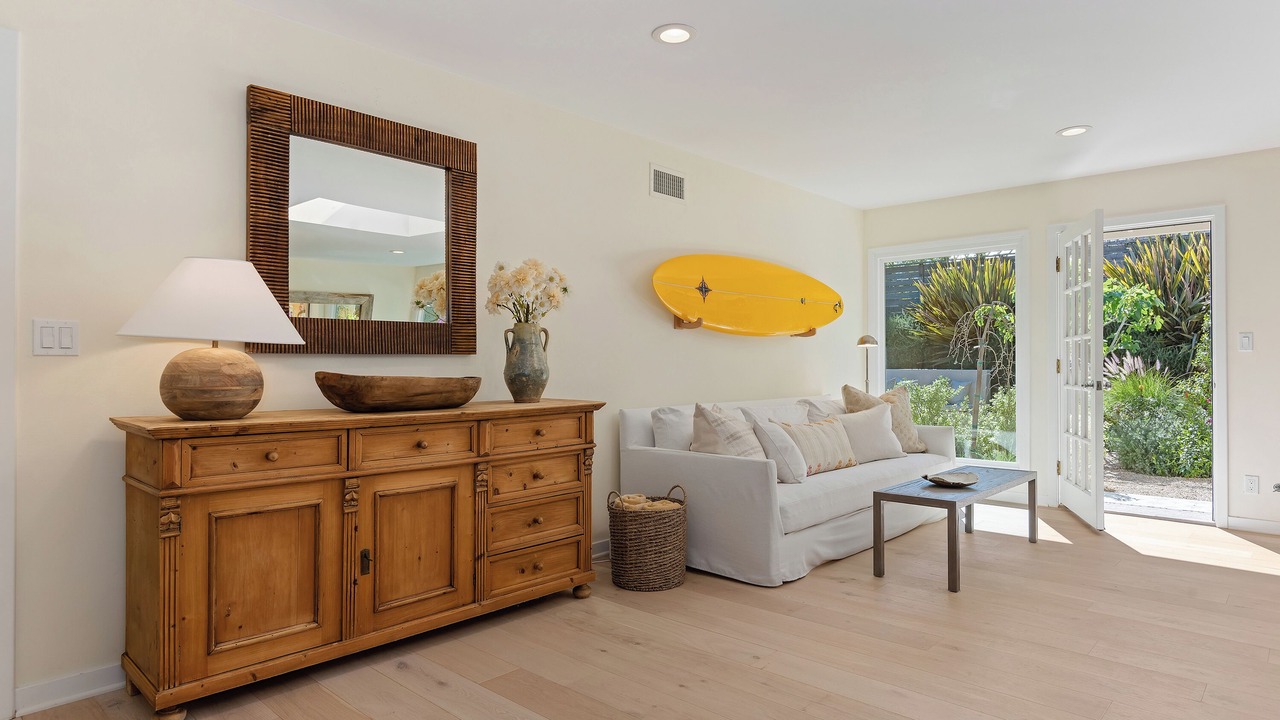 Photo of Livingroom in The Mesa