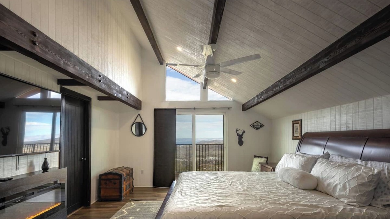 Photo of Bedroom in Mountain Center