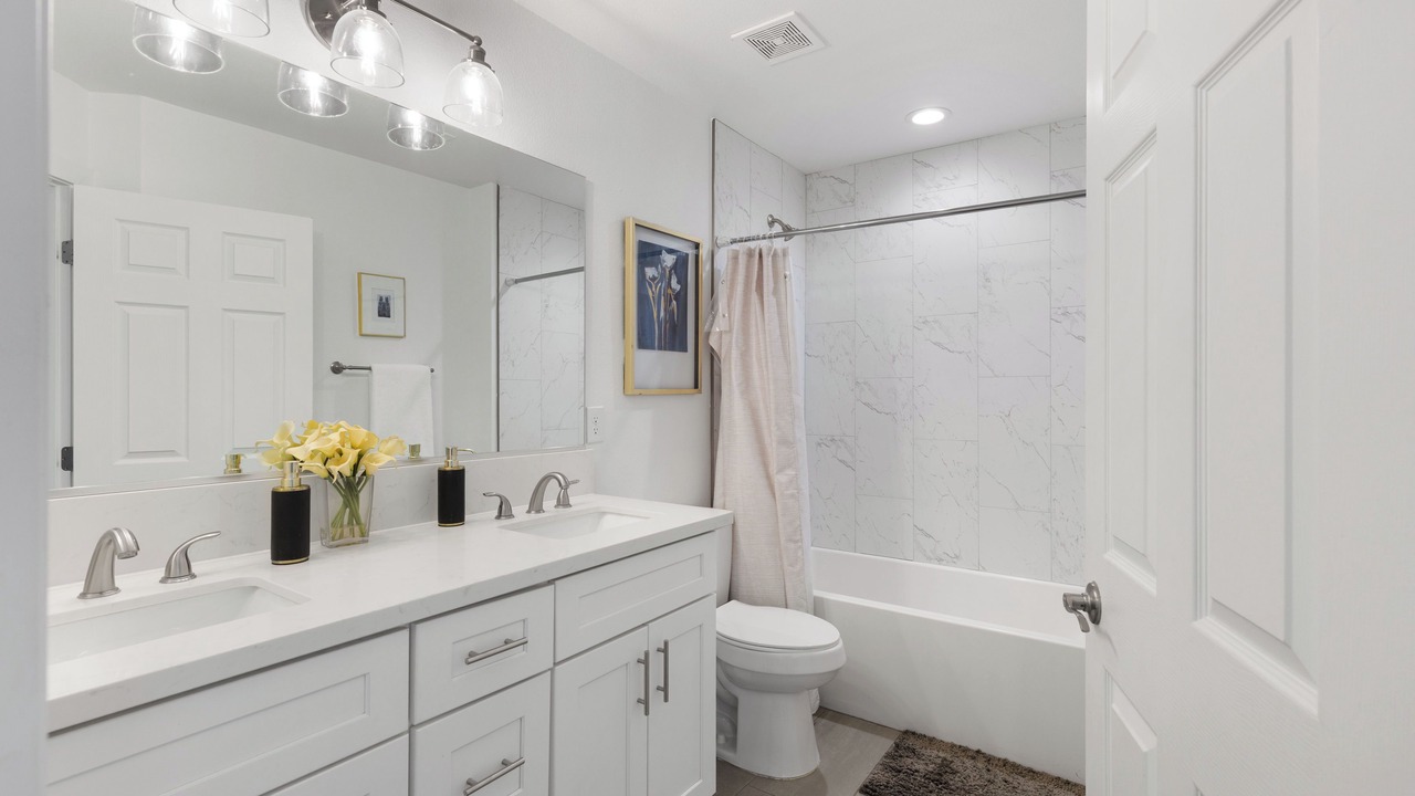 Photo of Bathroom in Paradise