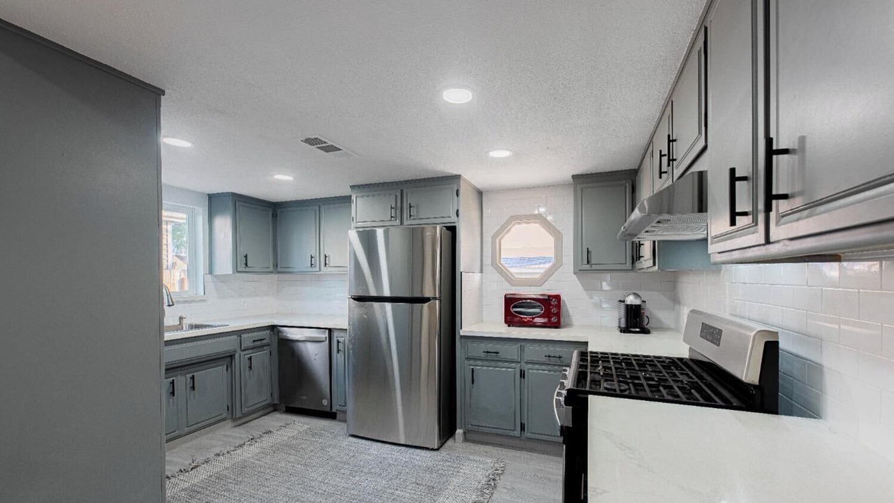 Photo of Kitchen in Riviera - Westchester