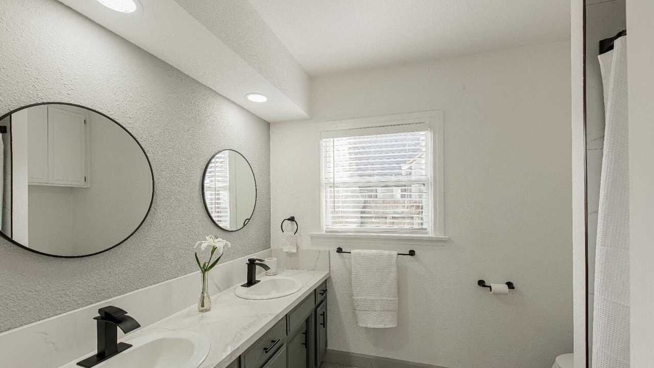 Photo of Bathroom in Riviera - Westchester