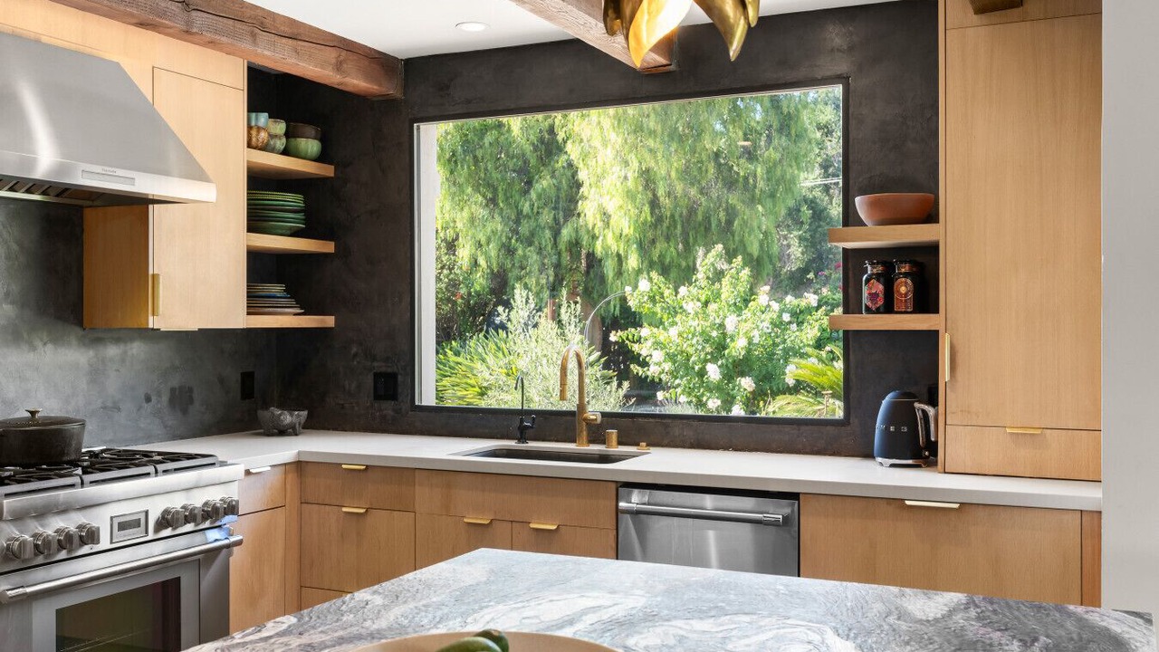 Photo of Kitchen in Mira Monte
